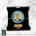 چرا تندیس و لوح تقدیر بهترین انتخاب برای هدیه روز داروساز هستند؟