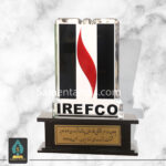 چرا تندیس و لوح تقدیر بهترین انتخاب برای هدیه روز داروساز هستند؟