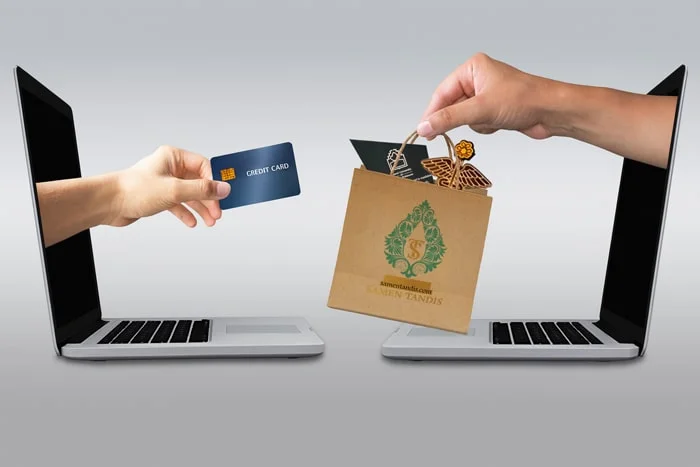 چرا تندیس و لوح تقدیر بهترین انتخاب برای هدیه روز داروساز هستند؟