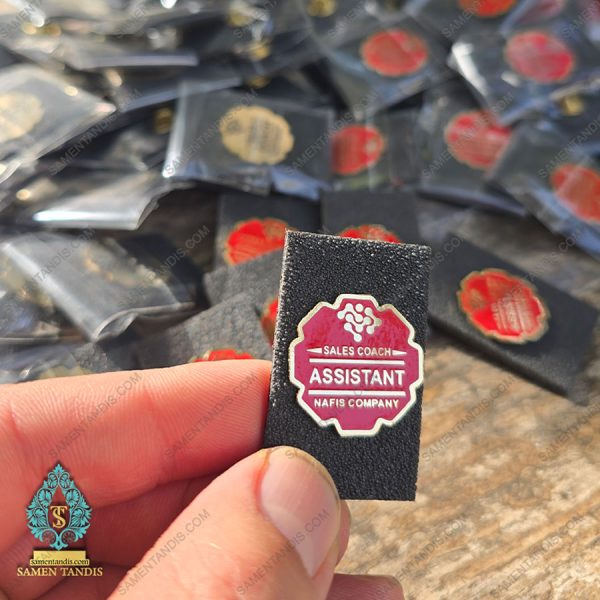 نشان سینه کد B101105